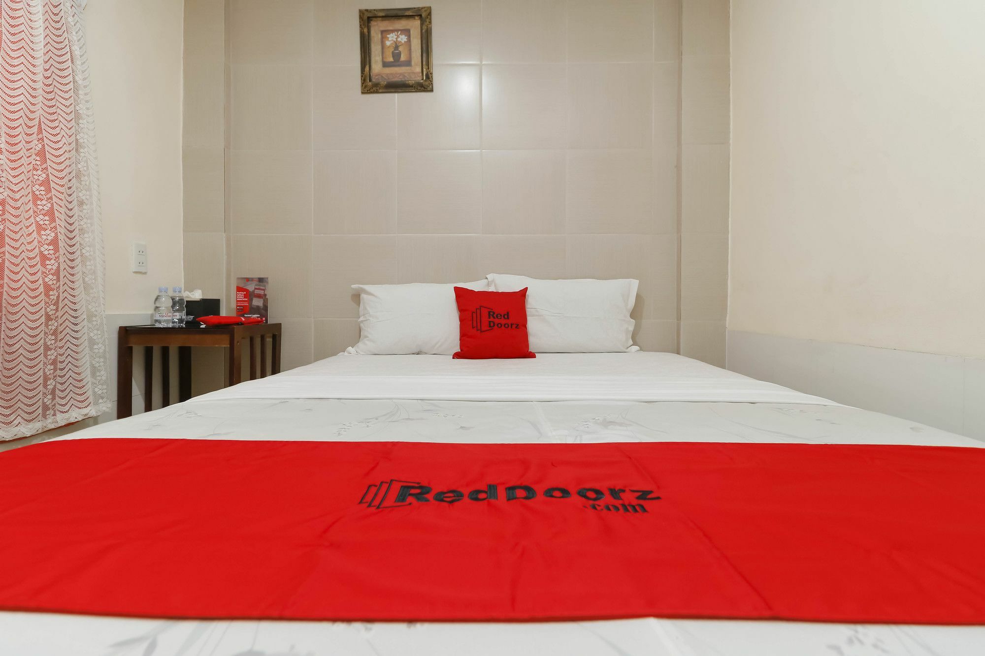 Reddoorz Near Maimun Palace Медан Екстериор снимка